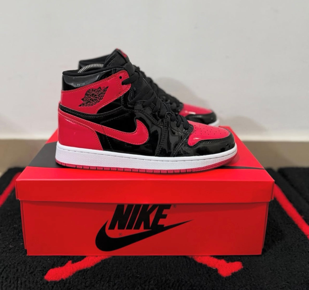 Air Jordan 1 Retro High OG “Patent Bred”