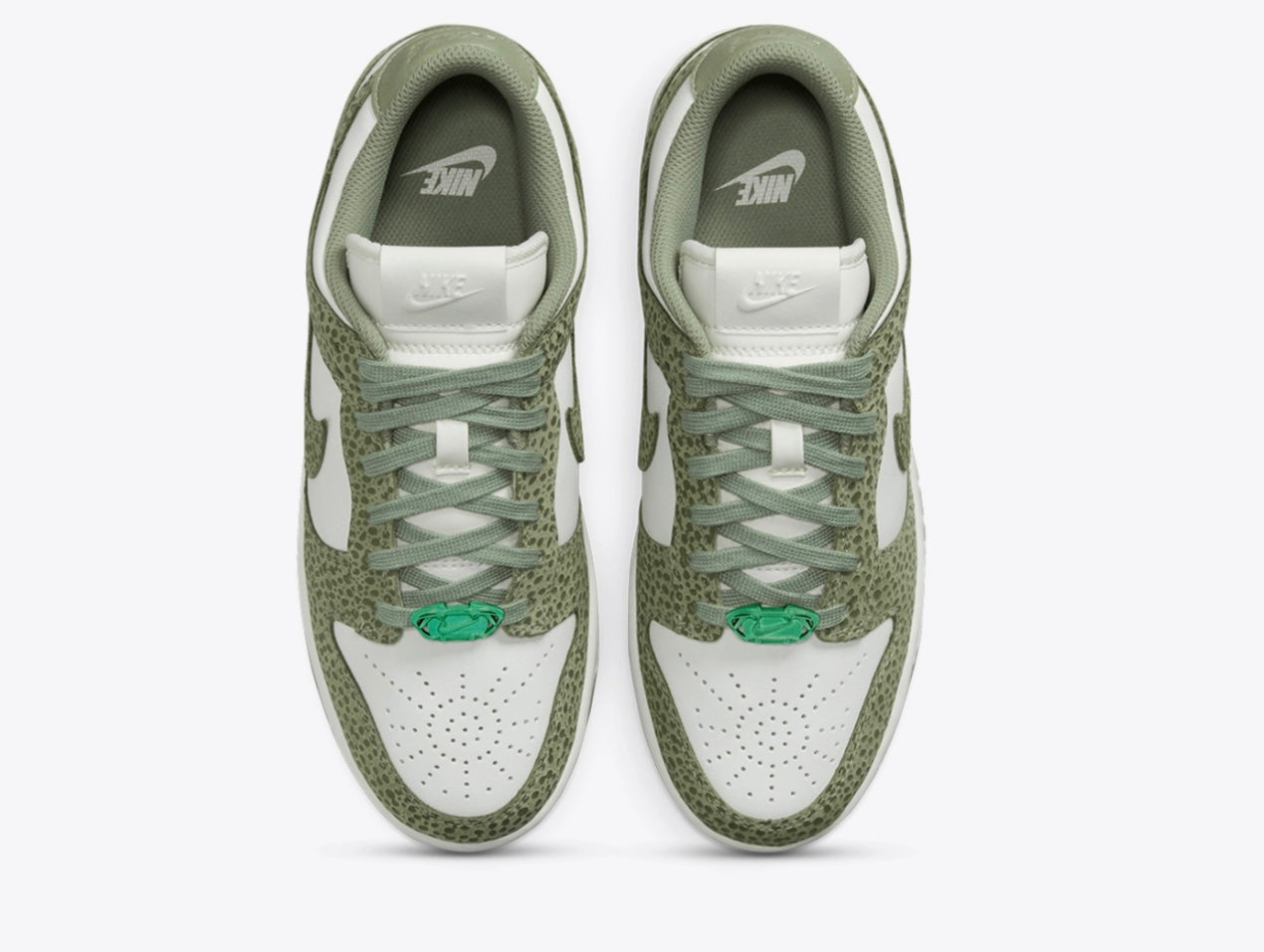 Nike Dunk Low SE - Oil Green / Sail / Orange Blaze