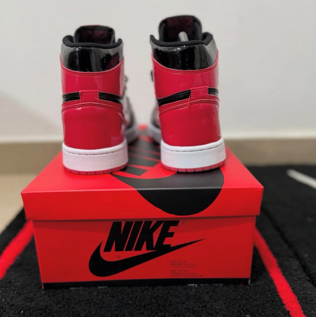 Air Jordan 1 Retro High OG “Patent Bred”
